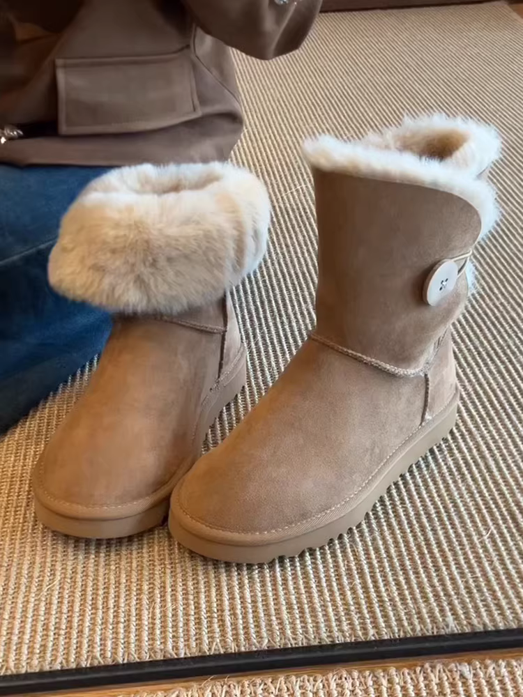 Phiên bản da bò ~ Giày bốt đi tuyết mùa đông dành cho nữ có đế dày, chống trơn trượt, có thể mang được hai mặt, có thể gập lại, giày bốt cotton lót lông cừu, giày bốt lông tròn mũi tròn bằng da lộn