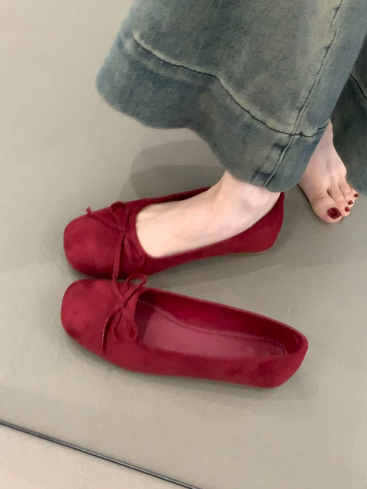 Phiên bản da cừu ~ Giày ba lê kiểu Pháp nhẹ nhàng có nơ, giày đế bằng nông dành cho nữ, giày đế bằng nhỏ thoải mái và đa năng.