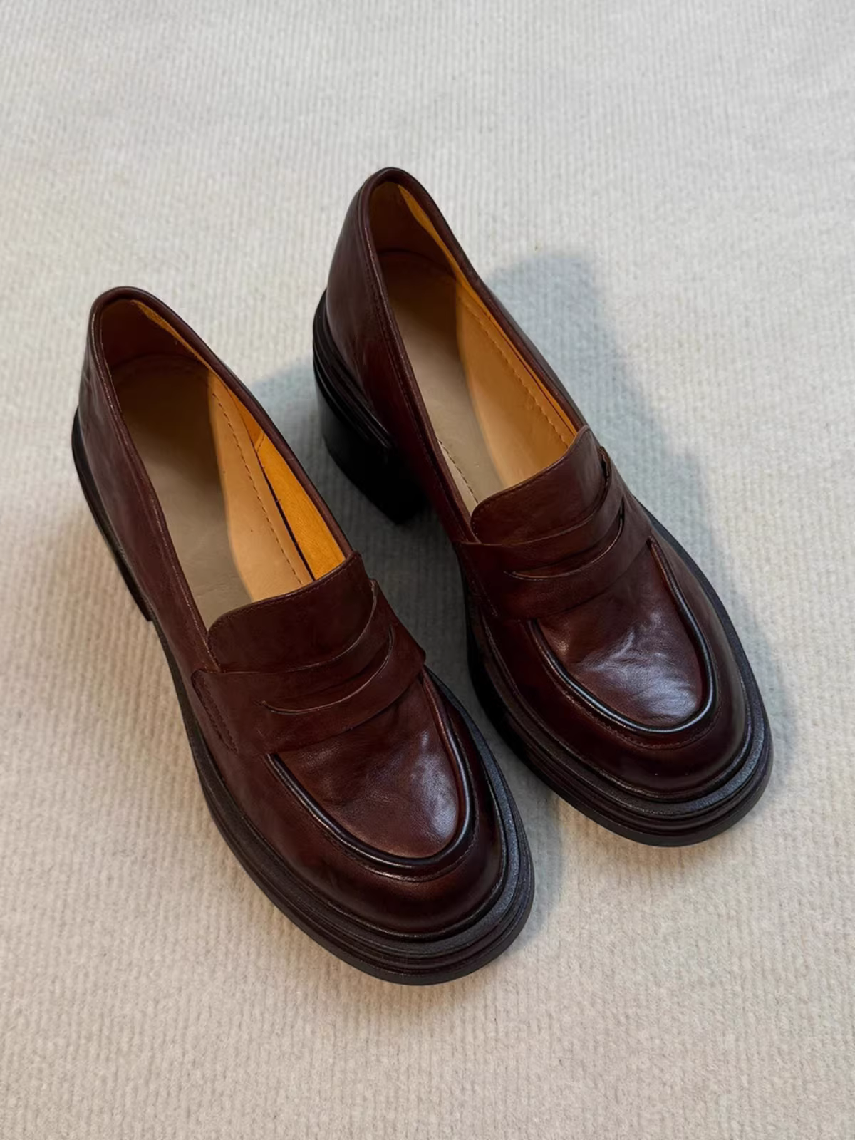 Phiên bản da cừu ~ Giày lười đế dày đế dày bằng da thật dành cho nữ, phong cách cổ điển, giày da đơn giản kiểu dáng đơn giản tăng chiều cao dành cho người nhỏ nhắn.