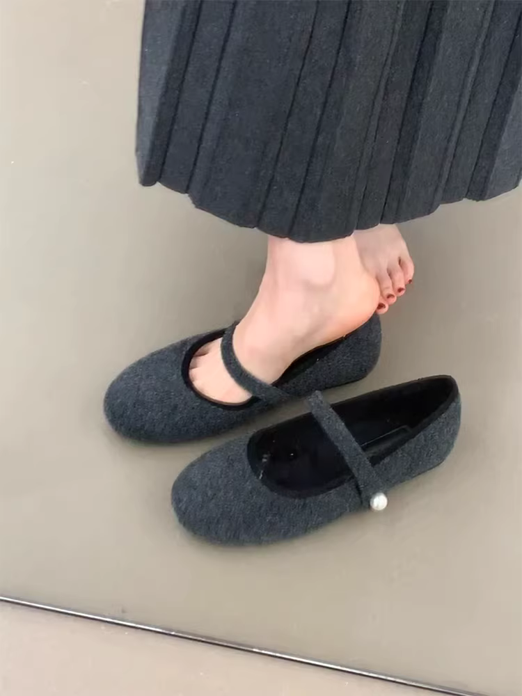 Phiên bản da cừu ~ Giày Mary Jane da thật đa năng, kiểu dáng đơn giản theo phong cách Pháp, lót lông cừu, đế phẳng, giày đơn mũi tròn thoải mái.