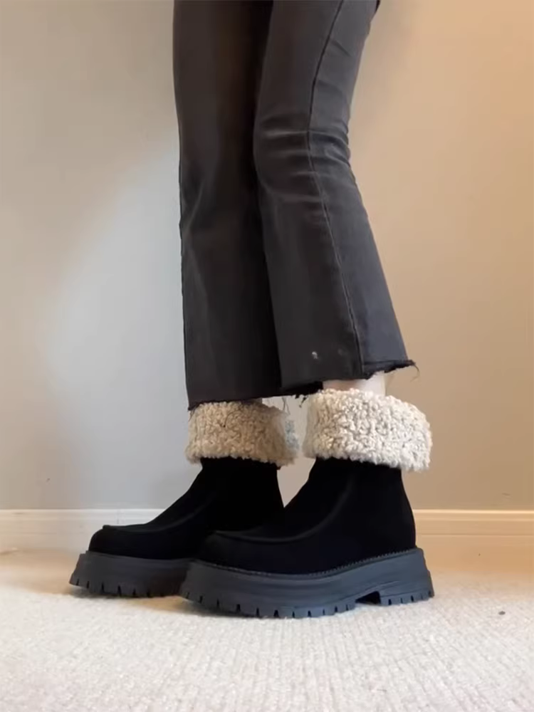 Phiên bản da bò ~ Giày bốt đi tuyết đế dày bằng da lộn dành cho nữ, len cừu cổ điển, khóa kéo phía sau, lót lông cừu, bốt cotton cỡ lớn ấm áp ở vùng Đông Bắc