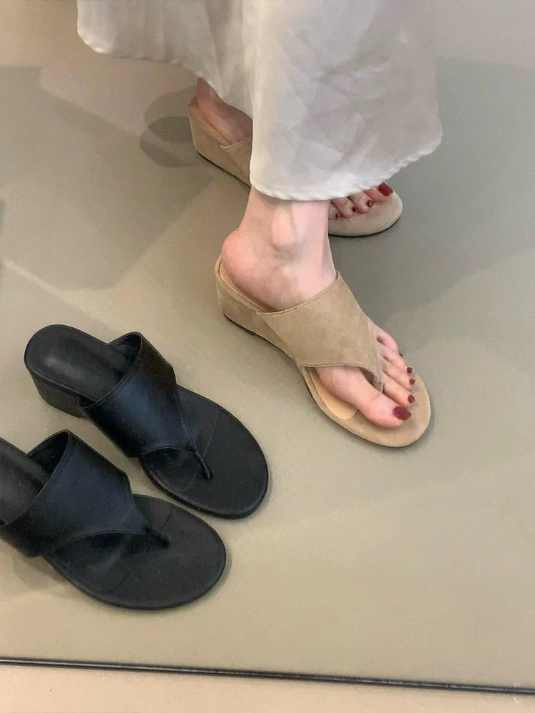 Phiên bản da cừu ~ dép xỏ ngón da lộn phong cách cổ điển dành cho nữ, gót nhọn, mũi tròn, hở mũi, dép cao gót đa năng để đi ngoài trời