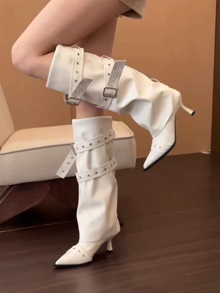 Phiên bản da bò ~ Giày cao gót đa năng có khóa thắt lưng thiết kế độc đáo dành cho nữ với mũi nhọn và gót mỏng, giày bốt thanh lịch