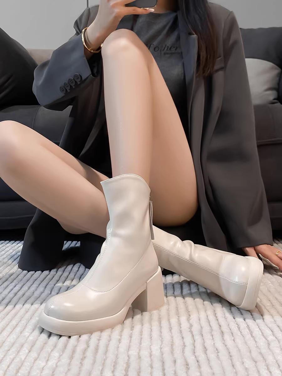 Giày bốt cổ ngắn màu trắng Pear Xiaoqi da thật đế dày tăng chiều cao đế chống thấm nước gót nhọn cao gót giày bốt mỏng dành cho nữ Giày bốt Martin