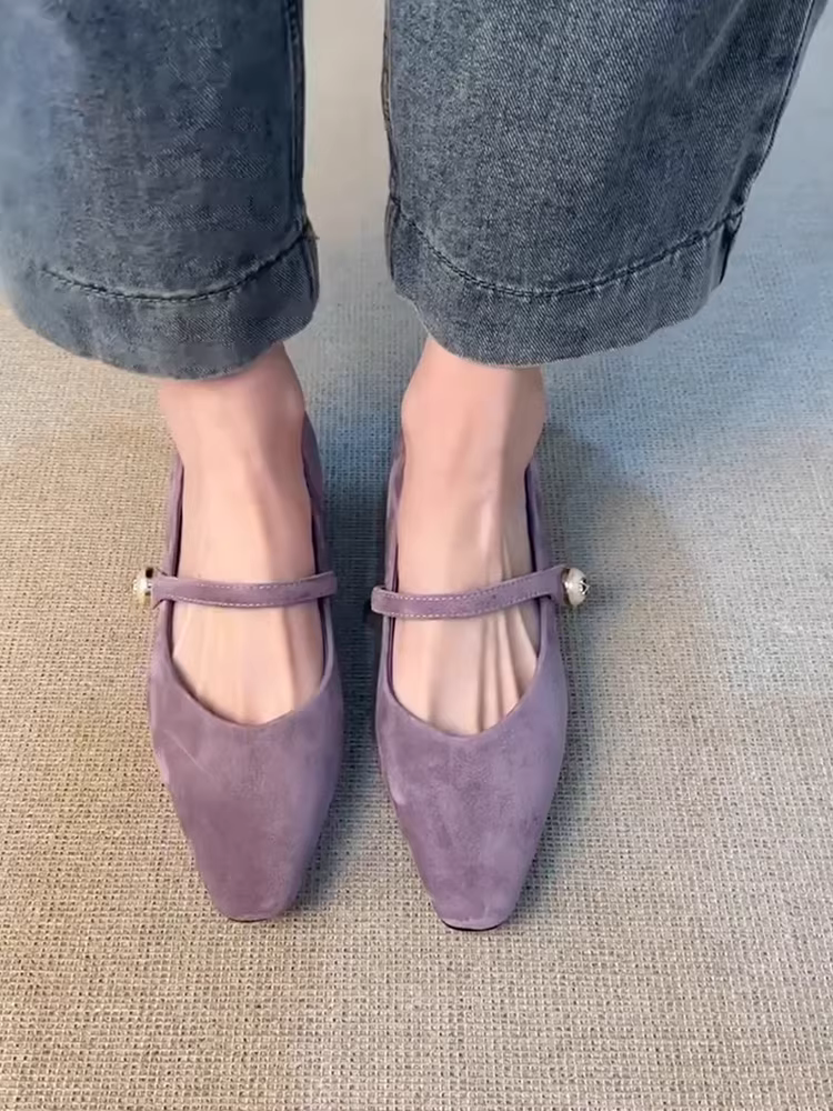 Giày Mary Jane mũi vuông nhỏ kiểu retro bằng da cừu, chất liệu da lộn thật, miệng giày nông, gót dày, phong cách dạ hội, dành cho nữ