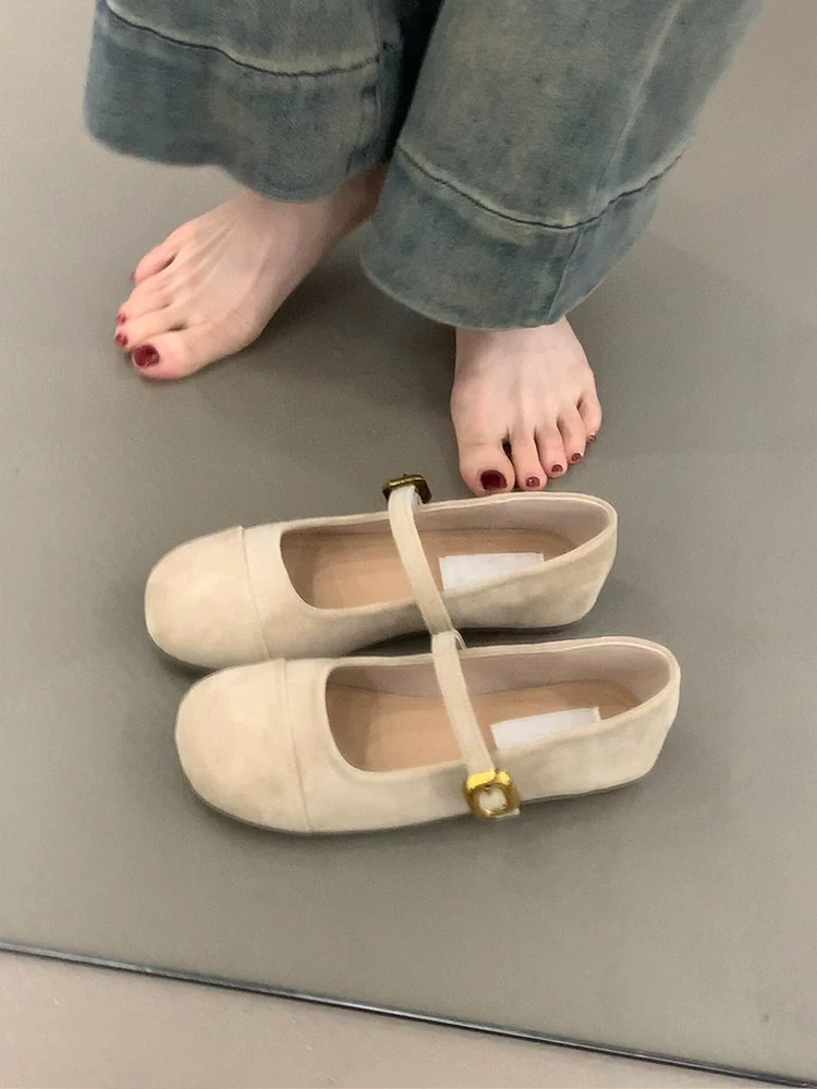 Phiên bản da cừu ~ Giày đế bằng phong cách đơn giản cổ điển dành cho nữ, mũi tròn, miệng nông, nhung lộn, giày Mary Jane quai đơn
