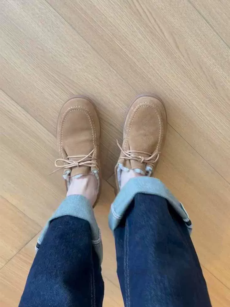 Phiên bản da bò ~ Giày Birkenstock da thật cá nhân hóa dành cho nữ, phong cách cổ điển, lót lông cừu, ấm áp, đế dày, giày lười buộc dây bằng da bò.
