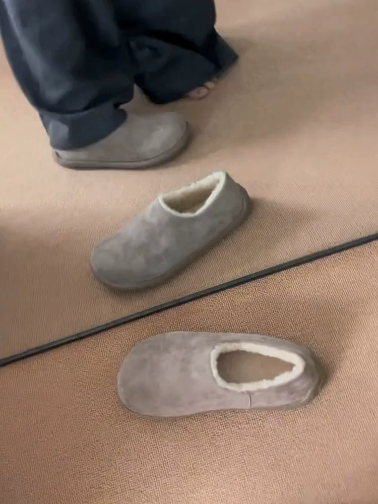 Phiên bản da cừu ~ Giày Birkenstock kiểu retro tối giản, dễ mang cho nữ, lót lông cừu giữ ấm, giày cotton mùa đông mới