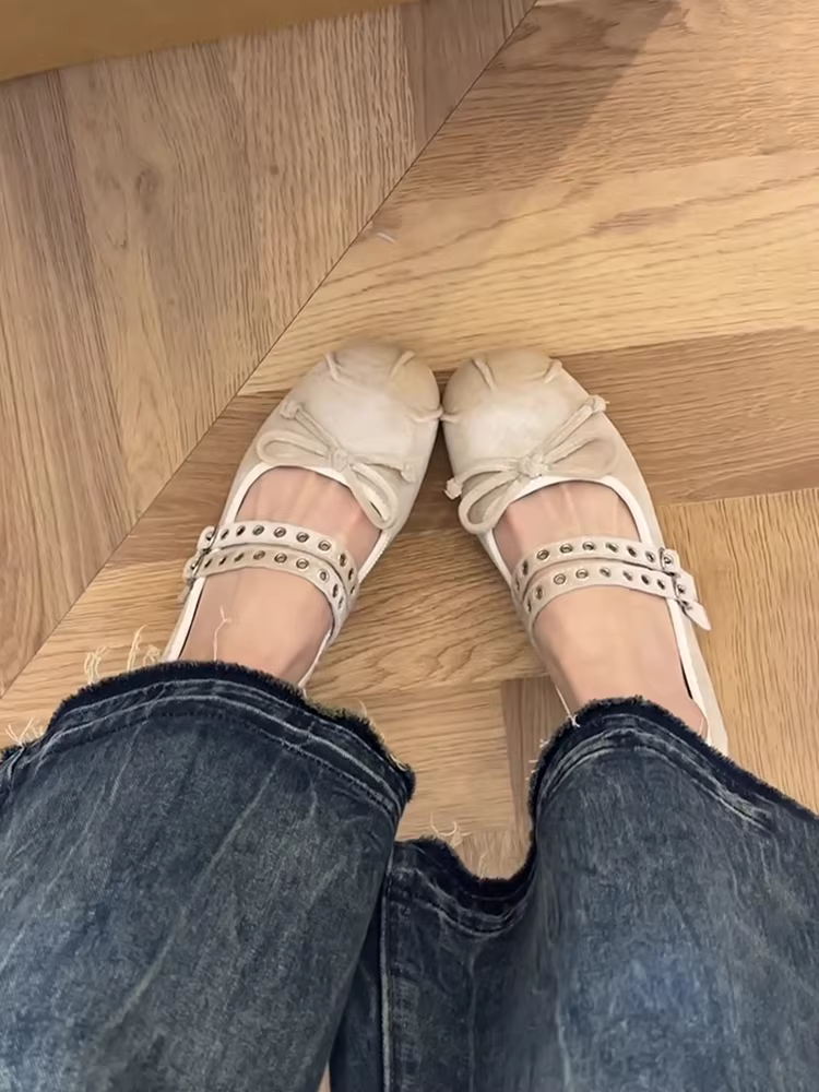 Phiên bản da cừu ~ Giày Mary Jane tăng chiều cao bằng nhung kiểu Pháp dành cho nữ, giày đơn có dây đeo mắt cá chân có nơ dễ thương, gót dày tăng chiều cao