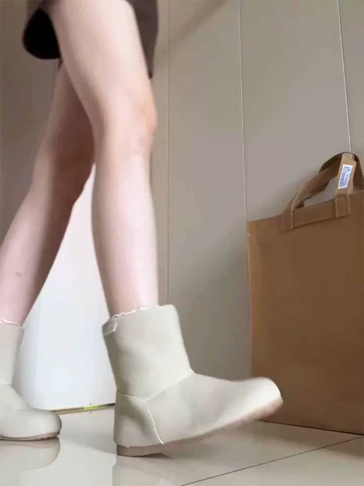 Phiên bản da bò~ Giày Birkenstock, giày đi tuyết đa năng bằng da thật kiểu cổ điển dành cho nữ, giày ngắn lót lông, giày lông dày dặn dễ thương và độc đáo.
