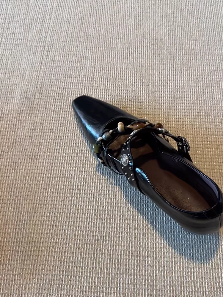 Phiên bản da cừu ~ Giày Mary Jane tăng chiều cao theo phong cách bohemian thời thượng dành cho nữ với mũi vuông và quai đơn.