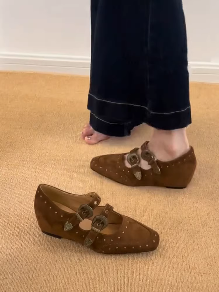 Phiên bản da cừu ~ Giày Mary Jane da lộn có khóa đôi tăng chiều cao theo phong cách retro punk, giày đơn miệng nông thời trang