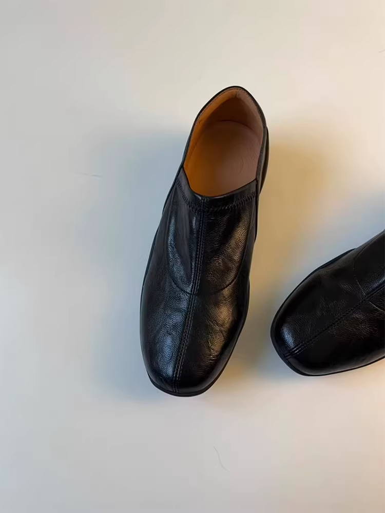 Phiên bản da cừu ~ Giày da mềm đế mềm, thoải mái, kiểu dáng cổ điển, màu đen, kiểu lười, chất liệu da thật dành cho nữ