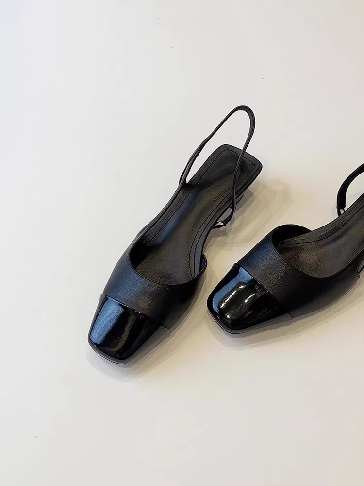 Phiên bản da cừu ~ Dép đi làm đế thấp màu đen kiểu Pháp dành cho nữ, giày mũi vuông hở gót thời trang, chất liệu da thật, kiểu dáng kín mũi, phối màu thời trang