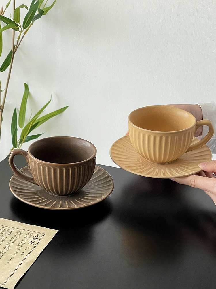 Thiết kế sáng tạo cốc gốm sứ cổ điển sọc dọc cốc cà phê trà chiều cốc và đĩa lót bộ cốc cốc nước