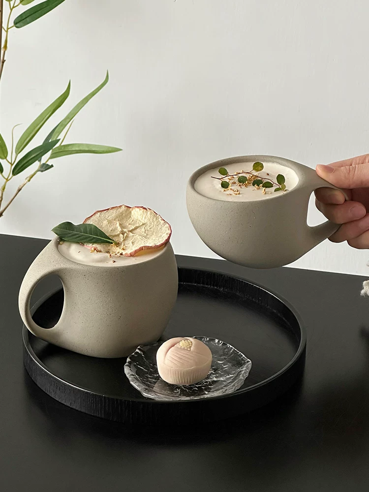 Cốc cà phê hình lưỡi liềm bằng gốm thô mộc lấy cảm hứng từ thiết kế, cốc cổ điển, cốc gốm kiểu Trung Quốc mới có tay cầm, cốc latte, cốc nước.