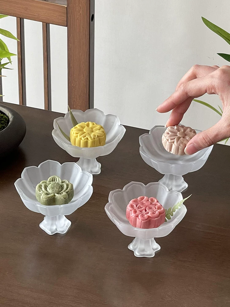 Khay trà cao kiểu Trung Quốc, khay bánh ngọt thủy tinh mờ họa tiết sen, khay đựng đồ ăn nhẹ buổi chiều, khay tinh xảo, đĩa nhỏ đựng tráng miệng.