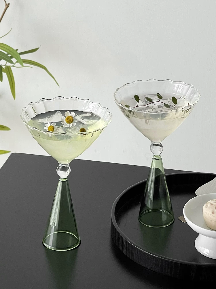 Ly thủy tinh kiểu Trung Quốc họa tiết vỏ sò, ly cocktail sáng tạo, ly uống nước có giá trị thẩm mỹ cao, ly tráng miệng.
