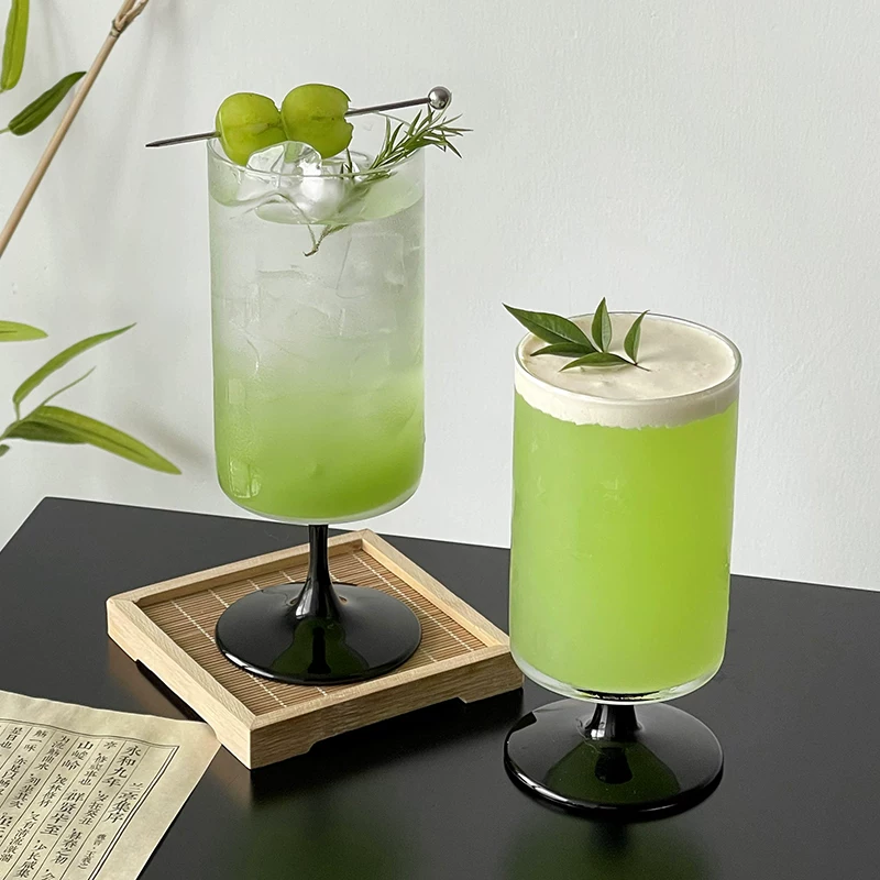 Ly trà và rượu kiểu Trung Quốc mới, ly thủy tinh cao đáy đen, ly nước có ga thẩm mỹ cao, ly nước ép, ly đồ uống, ly rượu vang.