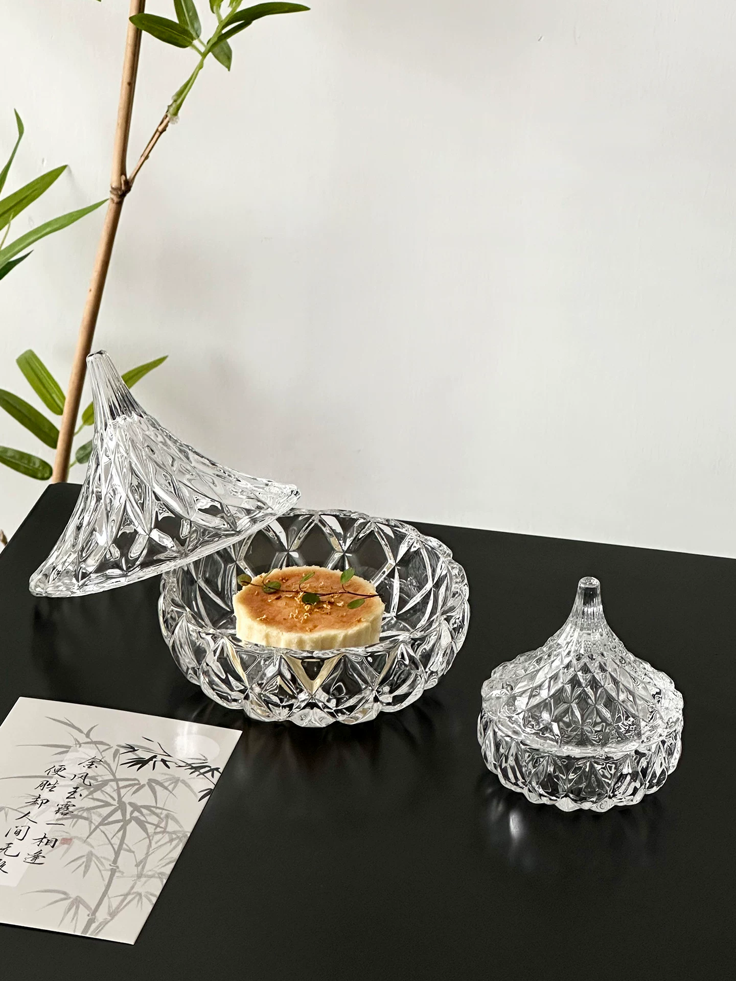 Cốc thủy tinh hình nón sáng tạo kiểu Trung Quốc có nắp, cốc tổ chim, bát thủy tinh, đĩa tráng miệng trà chiều, hộp đựng đồ thủy tinh