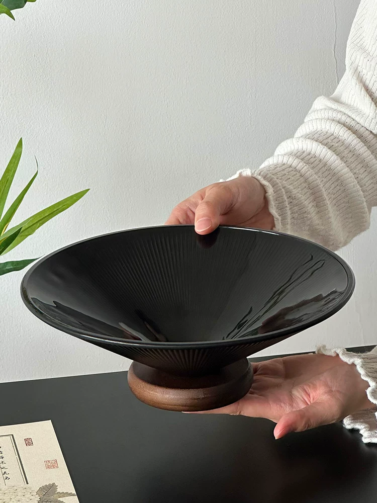 Đĩa trái cây phong cách cổ điển màu đen mờ, đĩa trái cây để bàn cà phê, đĩa đựng đồ ăn nhẹ, đĩa kiểu Trung Quốc mới có giá trị thẩm mỹ cao, đĩa trái cây thủy tinh kiểu retro.