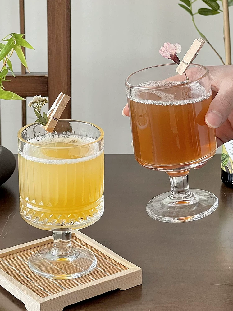 Ly thủy tinh chạm nổi cổ điển, ly nước kombucha, ly rượu nóng sang trọng, ly cocktail, ly đựng đồ uống.