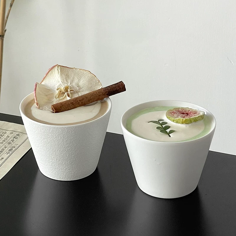 Cốc cà phê tối giản phong cách retro Nhật Bản, cốc nghệ thuật latte miệng rộng bằng gốm, cốc cầm tay mờ kiểu cổ điển, cốc miệng hình miệng lợn, tinh tế và cao cấp.