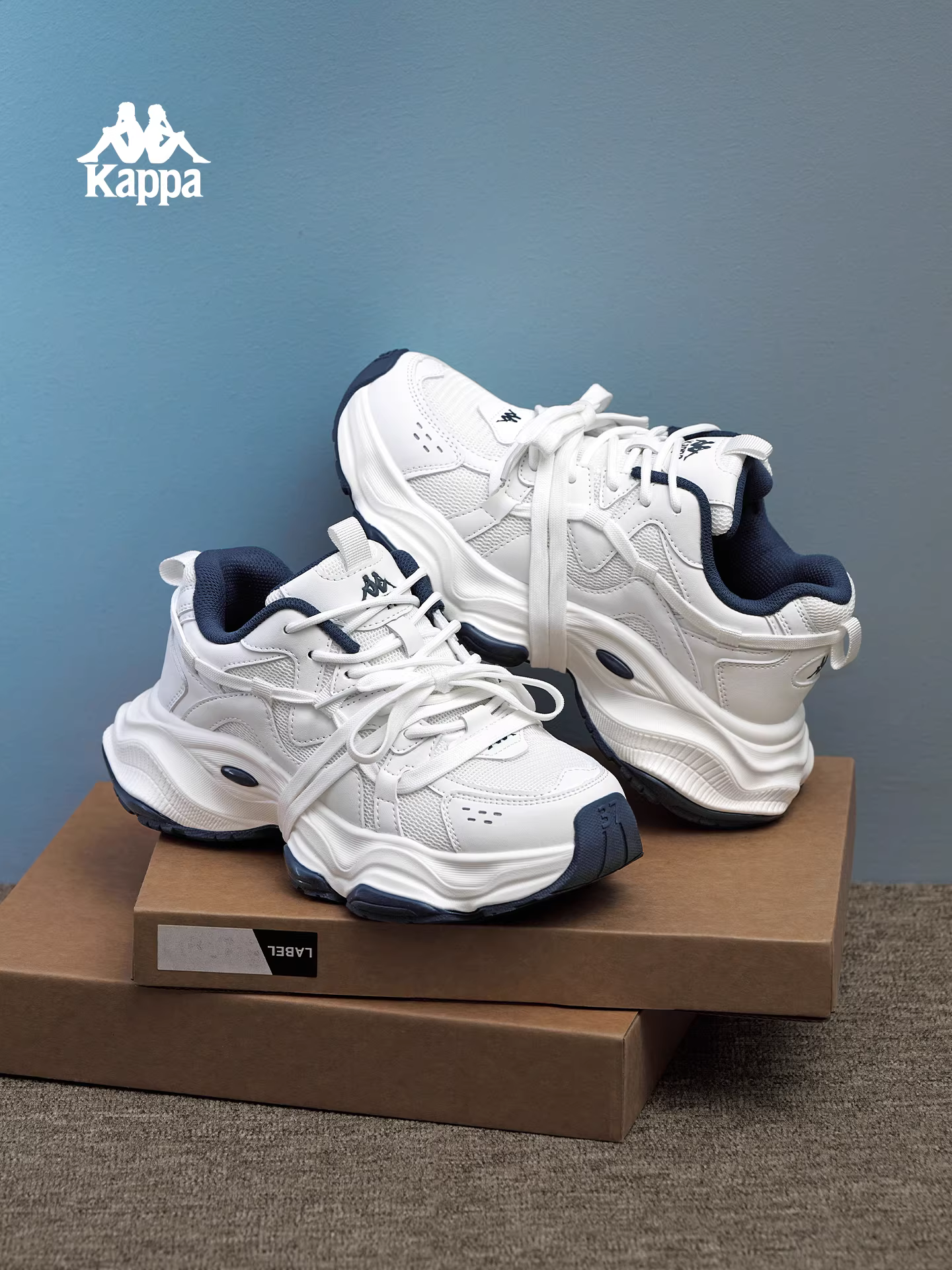 Giày bố đế dày Kappa nữ, giày thể thao nữ mùa đông 2025 mới, giày tăng chiều cao đa năng phổ biến.