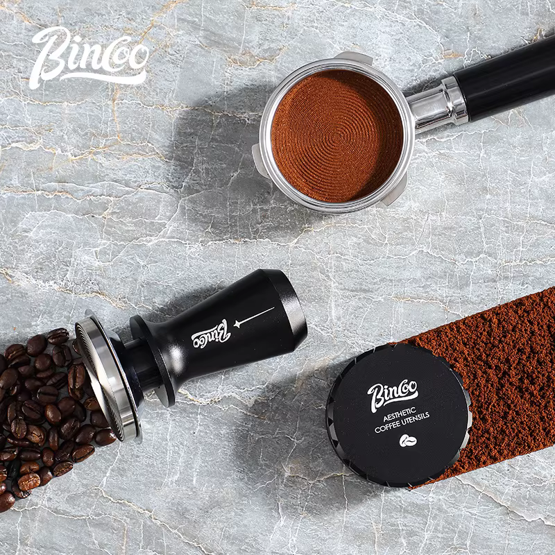 Đế ép cà phê đa năng Bincoo tích hợp hộp đựng bã cà phê, dụng cụ bảo quản, dụng cụ phân phối, búa ép cà phê, bộ tay cầm.