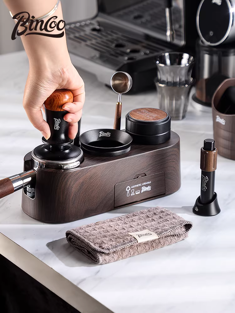 Bộ dụng cụ đa năng kiểu Ý Bincoo vân gỗ, gồm hộp đựng bã cà phê, máy ép bột, kích thước phổ thông 51/58mm