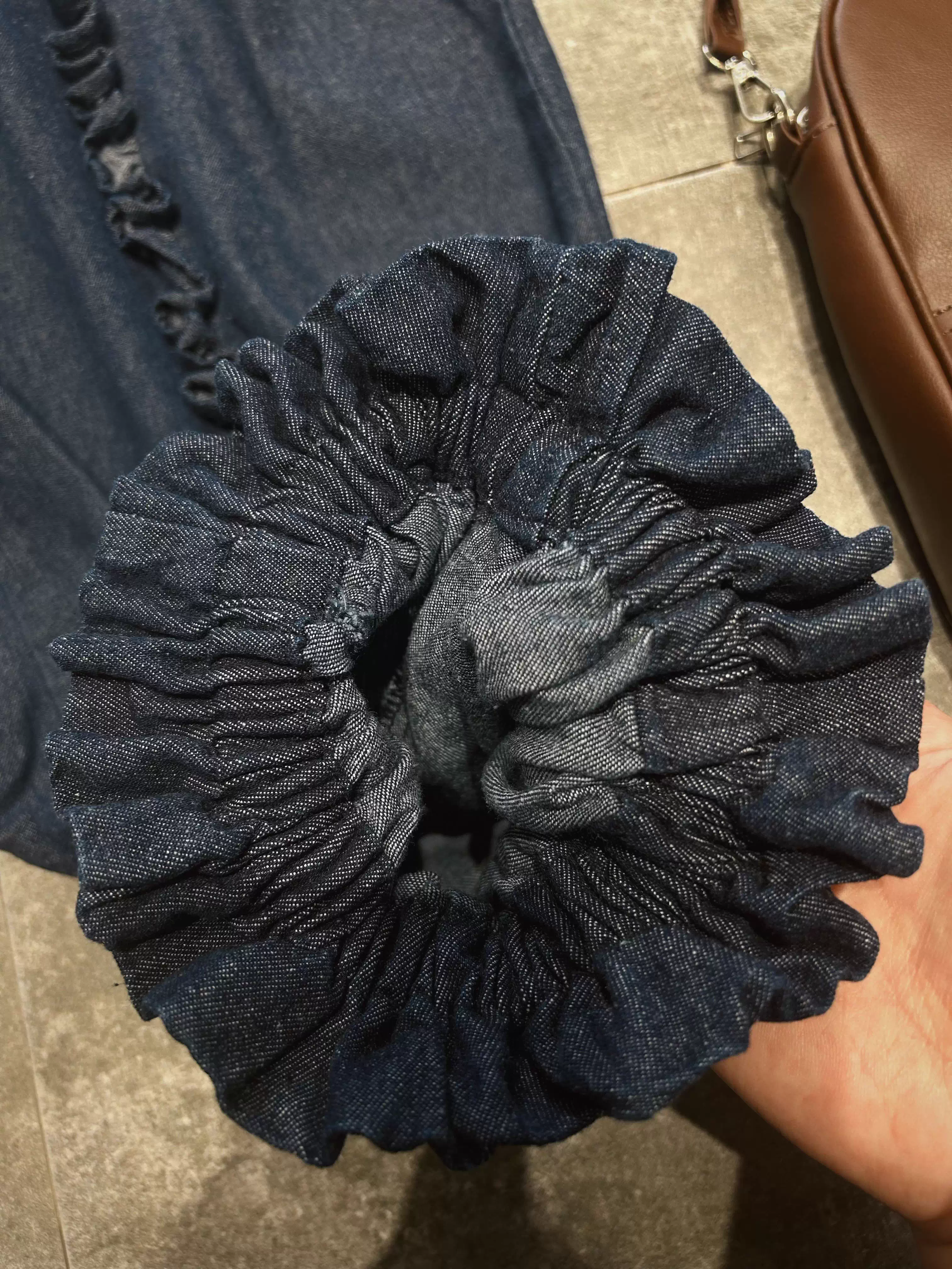 Quần đèn lồng phối vải xếp ly ngọt ngào mùa xuân 2024 Dream Box, lưng thun, dáng rộng, tôn dáng, quần jean 9 phần