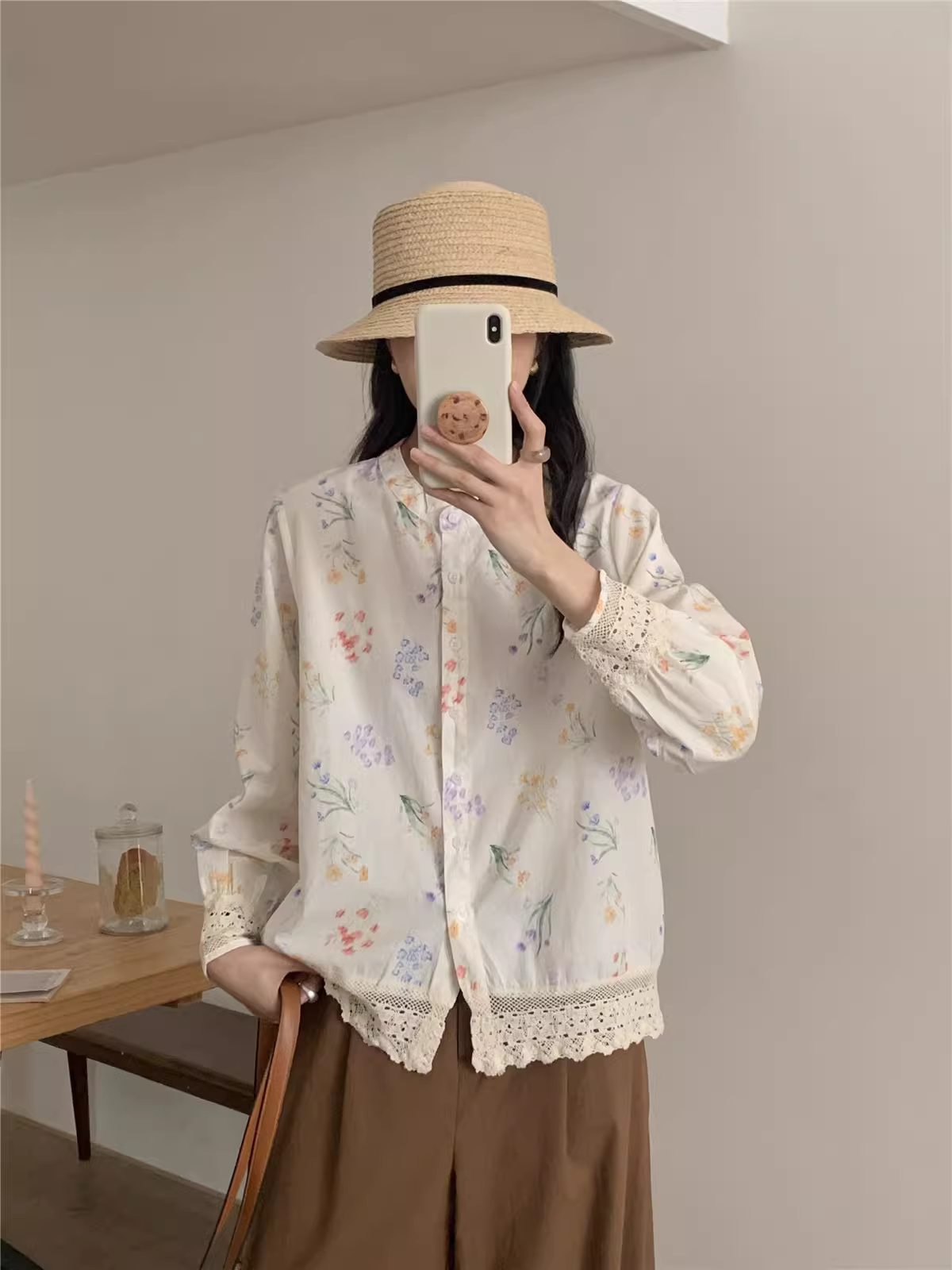 Áo sơ mi cotton in hoa lan mùa xuân Dream Box 2025, cổ đứng, tay dài, viền ren, dáng rộng