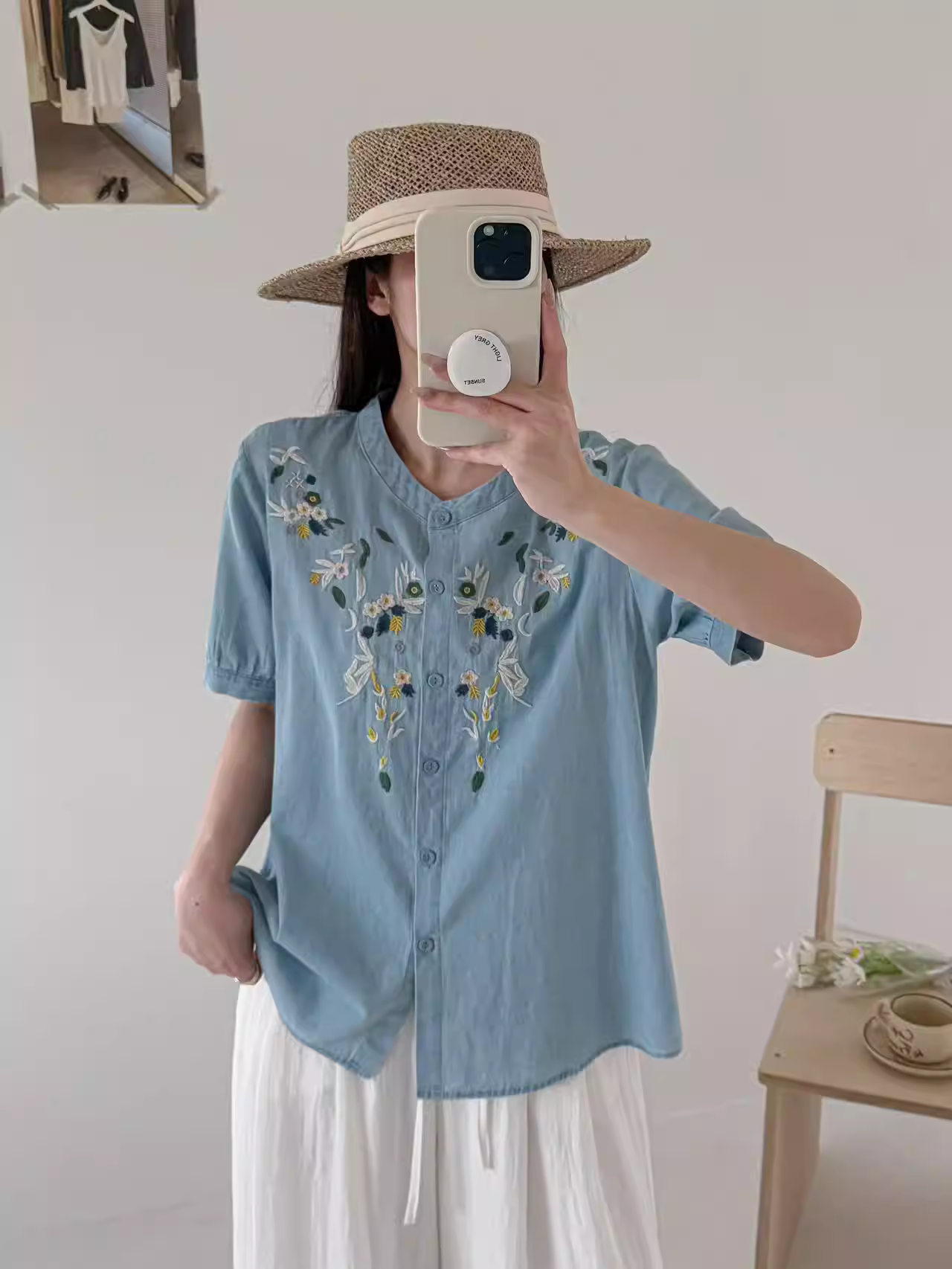 Áo sơ mi denim thêu hoa tươi phong cách mới mùa hè 2025 Dream Box, cổ tròn, tay ngắn, dáng rộng, trẻ trung dành cho nữ