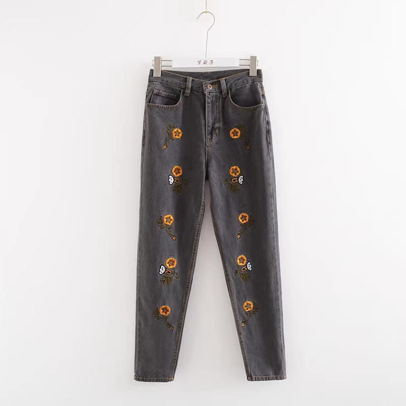 Quần jeans nữ dáng ôm body, thêu hoa retro tươi mới Dream Box 2024, cạp cao, tôn dáng, đa năng