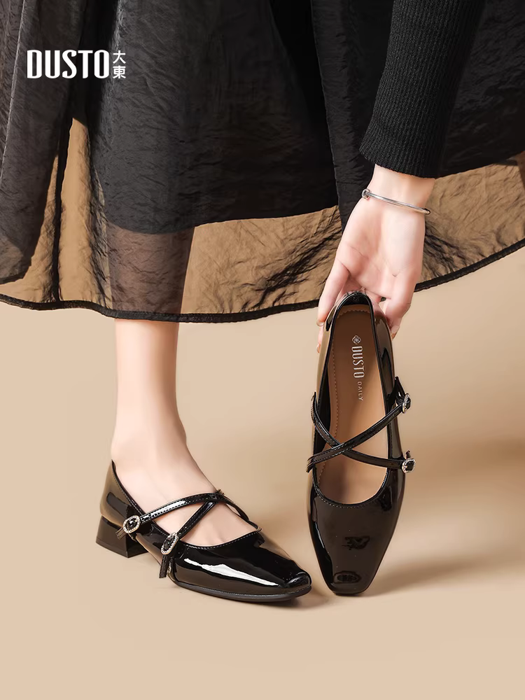 Giày đơn mũi nhọn màu đen Dadong dành cho nữ, giày nữ mới mùa thu 2025, giày ba lê nông, giày Mary Jane kiểu Pháp.