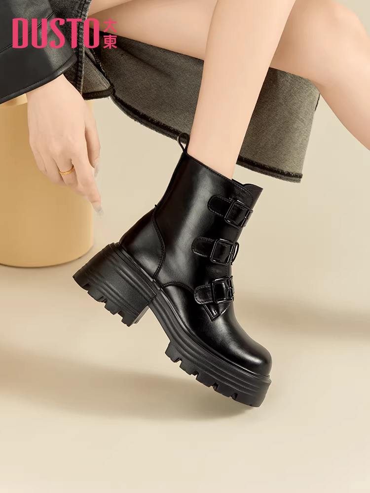 Giày bốt Martin đế xuồng chunky Dadong dành cho nữ, mẫu mới thu đông 2025, màu đen, phong cách Anh, kiểu ngắn, có khóa thắt lưng, kiểu biker.