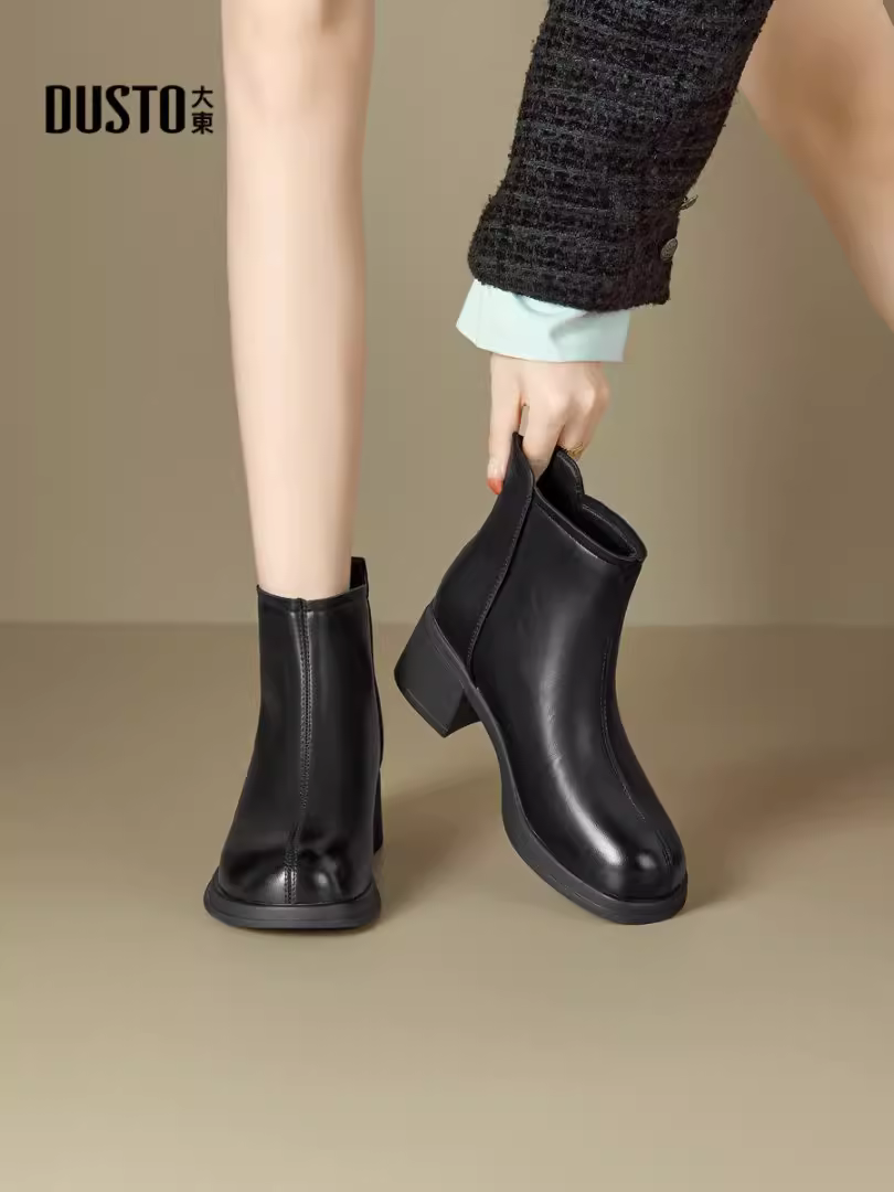 Giày bốt ngắn màu đen Dadong dành cho nữ, mẫu mới thu đông 2025, gót dày, kiểu dáng ôm chân, giày da nữ, giày mẹ, giày Chelsea