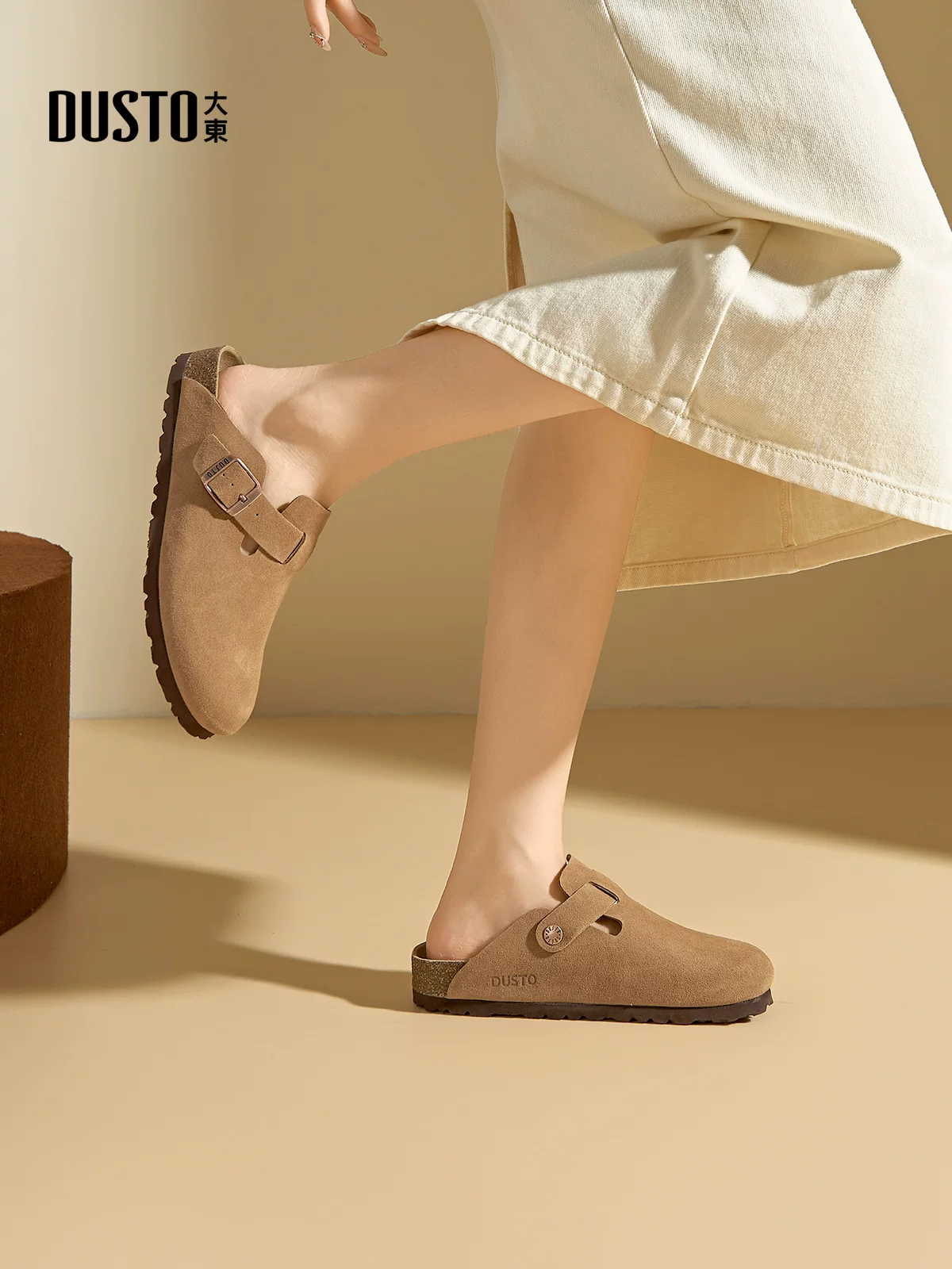 Giày dép nữ kiểu Birkenstock Dadong, kiểu nửa dép, mùa thu, đi ngoài trời, mẫu mới thu đông 2025, kiểu lười, đế dày, đế mềm, mũi kín.