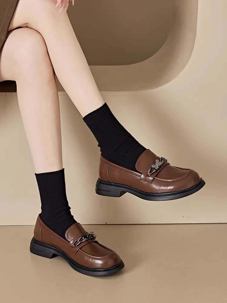 Giày Loafer Nữ Dadong 2025 Mẫu Mới Thu Đông Giày Đế Mềm Đa Năng Kiểu Hàn Quốc Màu Đen Chất Liệu Da