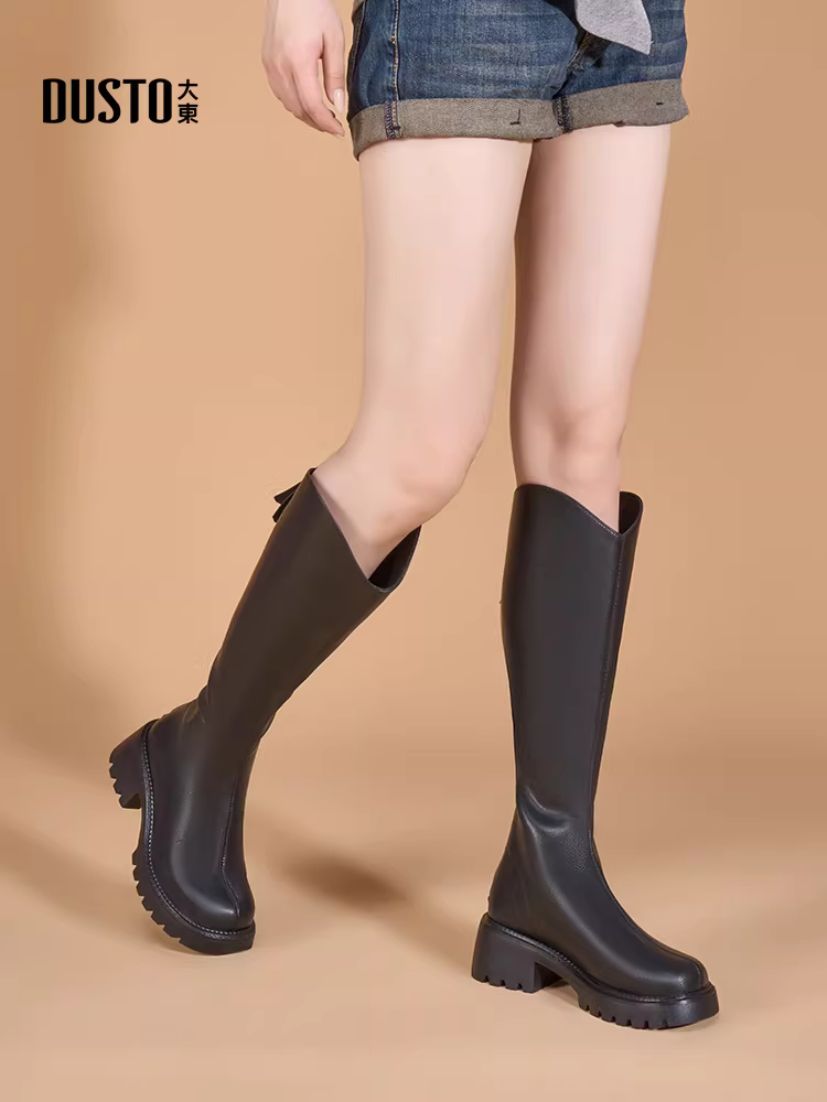 Giày bốt nữ cỡ lớn, ống rộng, mùa thu đông 2025, kiểu mới màu đen, nhẹ, đế dày, bốt dài dành cho nữ.