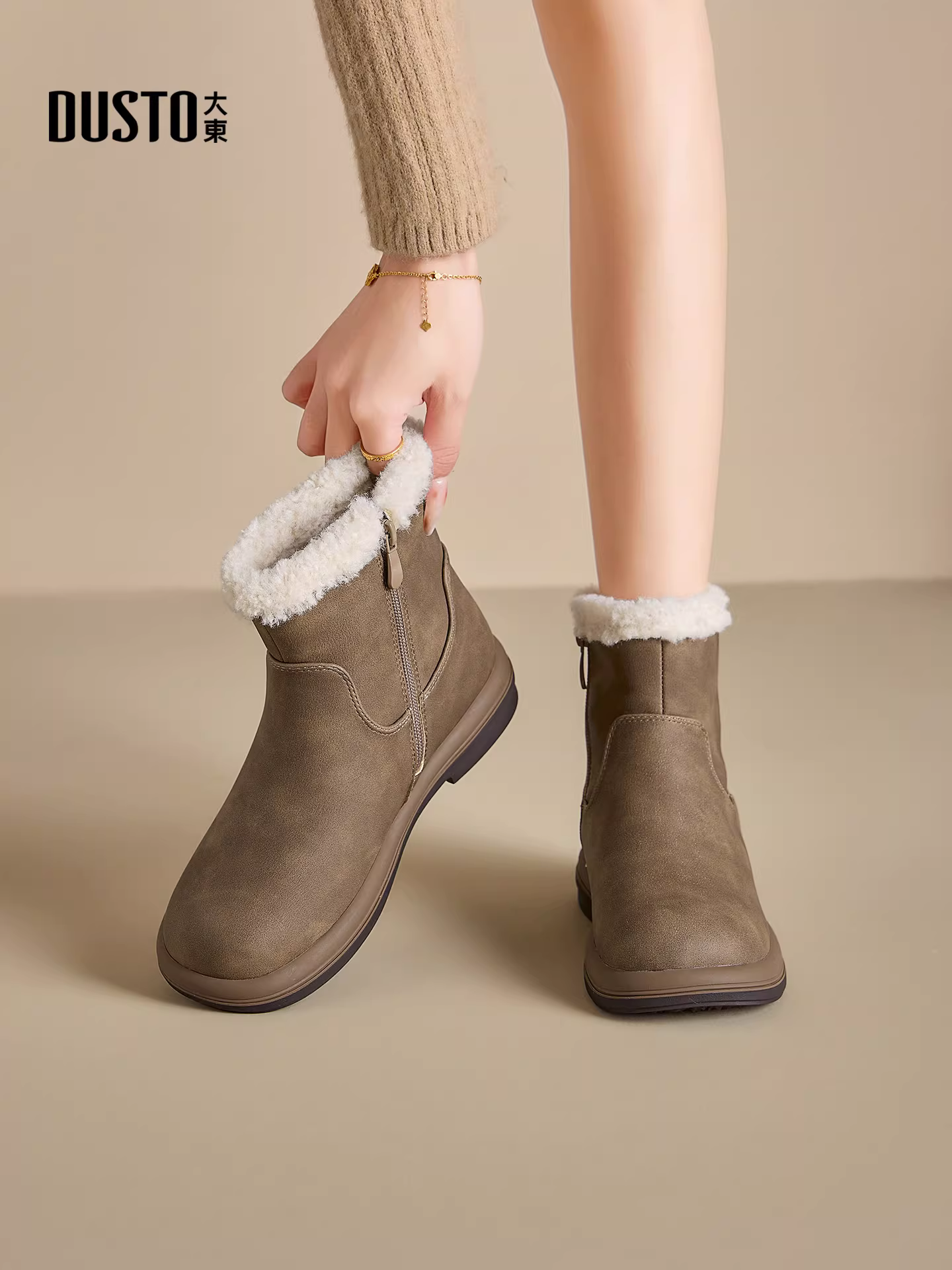 Giày bốt tuyết Dadong Birkenstock dành cho nữ 2025, kiểu mới mùa đông, lót lông giữ ấm, cổ ngắn, chống thấm nước, chống trơn trượt, chất liệu bông mềm mại.