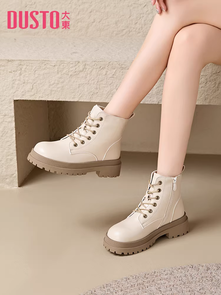 Giày bốt Martin đế dày Dadong dành cho nữ, mùa thu đông, lót lông cừu, kiểu mới 2025, kiểu Anh, bốt ngắn màu trắng dành cho phụ nữ nhỏ nhắn.