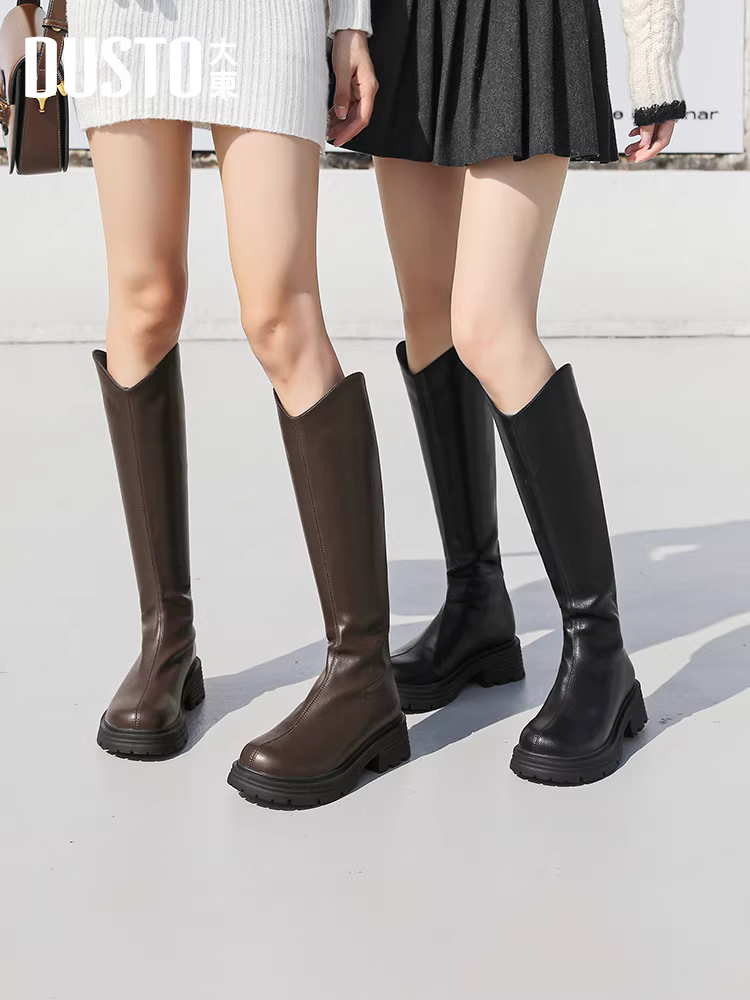 Giày bốt đế dày Dadong dành cho nữ 2025, mẫu mới thu đông, bốt cao cổ dày ống rộng cho nữ cỡ lớn, chu vi bắp chân rộng và mũi tròn.