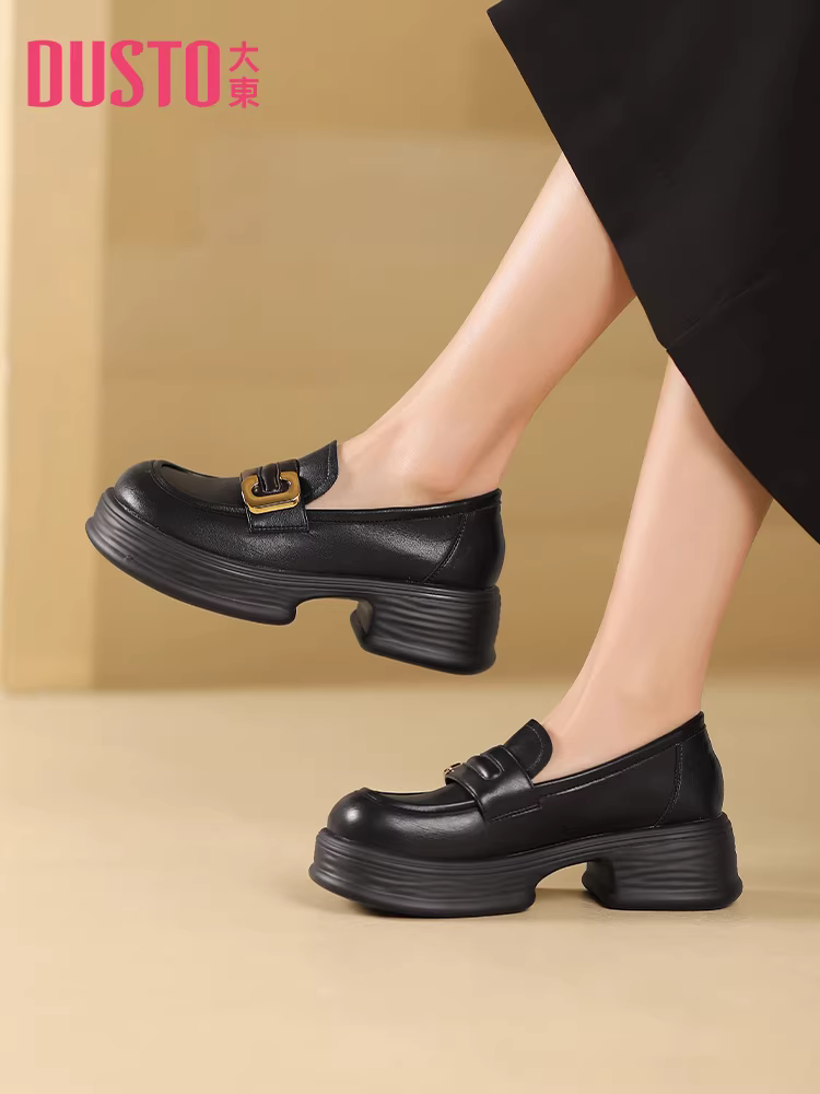 Giày da nữ đế rộng mũi tròn 2025 mới thu đông đế dày tăng chiều cao kiểu Anh giày lười đế mềm giày đơn