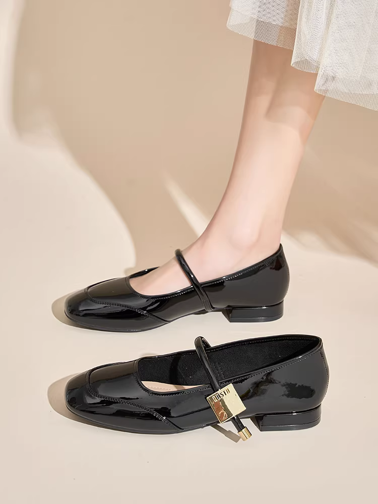 Giày Mary Jane đế thô Dadong dành cho nữ, kiểu dáng thu mới 2025, giày đơn mũi vuông sang trọng và thanh lịch, giày da đen đa năng.