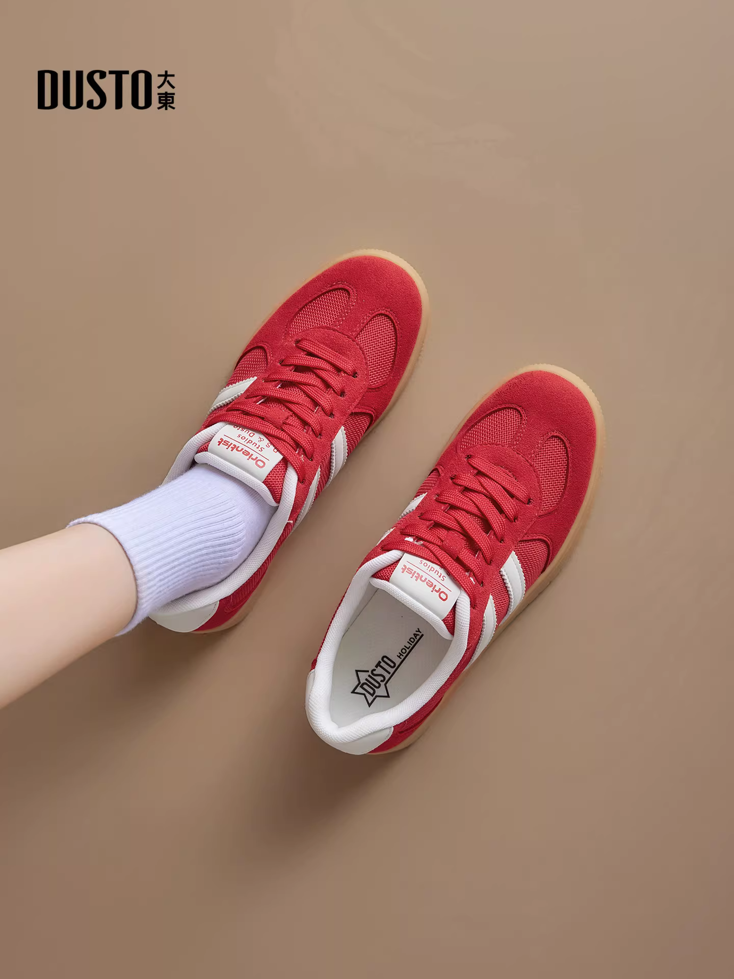 Giày thể thao nữ Dadong Red De Xun 2025, kiểu dáng đa năng, mùa thu đông mới, phong cách retro, giày thể thao phong cách Forrest Gump dành cho nữ