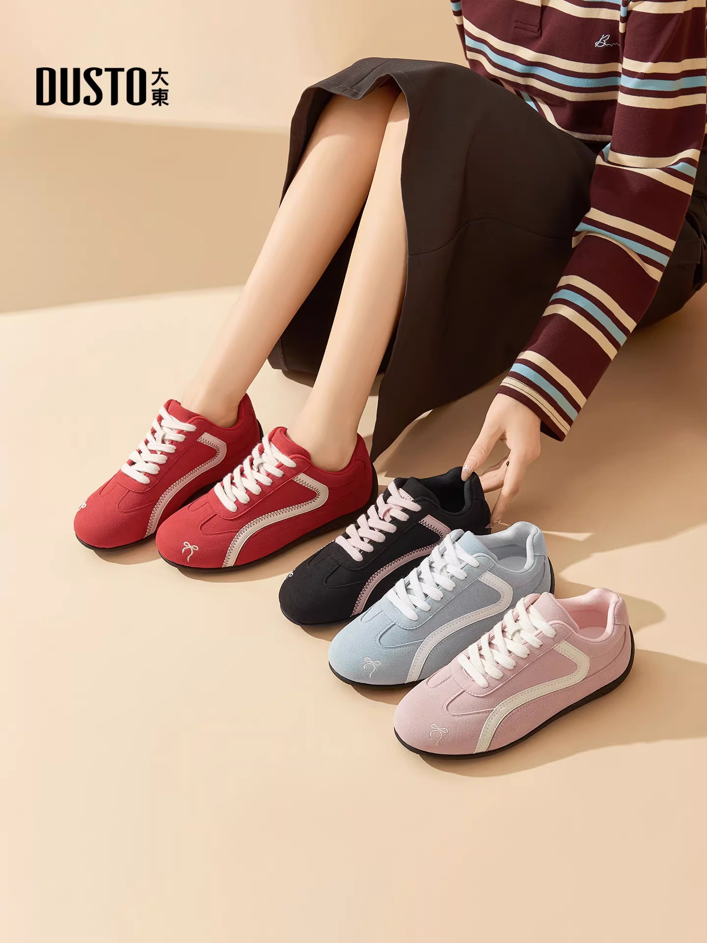 Giày thể thao retro đỏ Dadong dành cho nữ, mẫu mới thu đông 2025, giày thể thao đa năng, giày đế mỏng kiểu Forrest Gump.