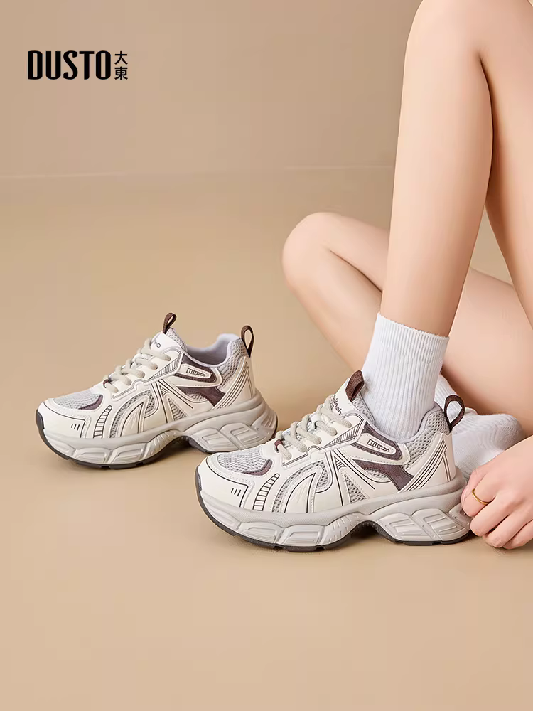 Giày thể thao đế bánh mì nữ 2025, giày thời trang thu đông mới dành cho nữ nhỏ nhắn, giày thể thao tăng chiều cao, phong cách thường ngày