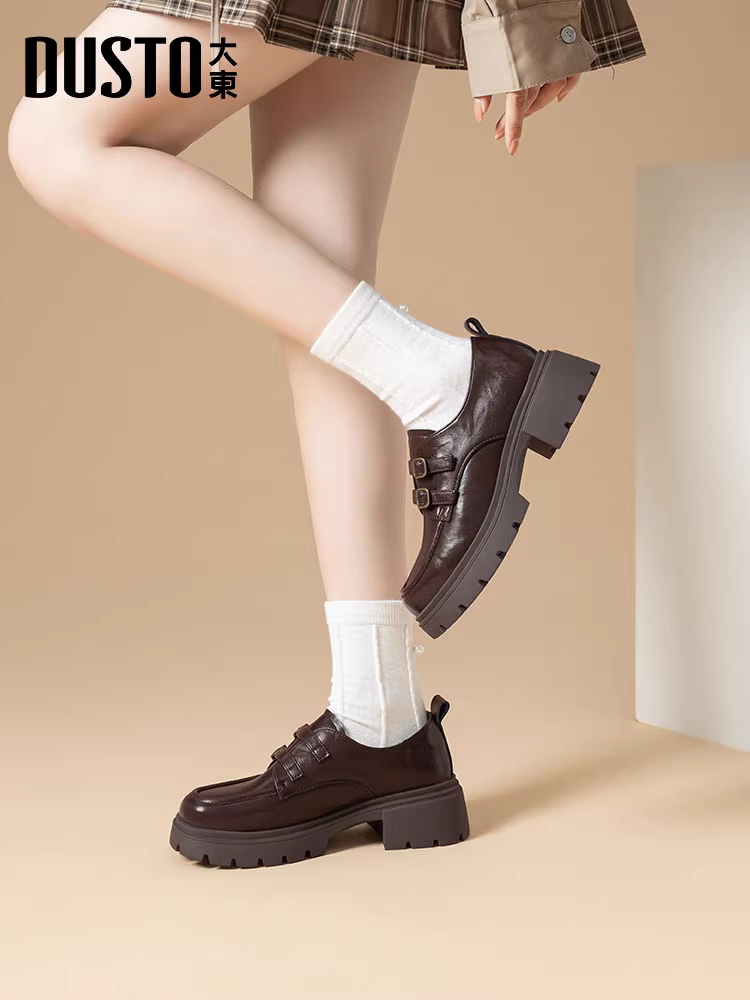 Giày lười đế dày Dadong dành cho nữ, kiểu mới thu đông 2025, giày đơn màu nâu cổ điển, giày đồng phục, giày nữ, giày da nhỏ kiểu Nhật.