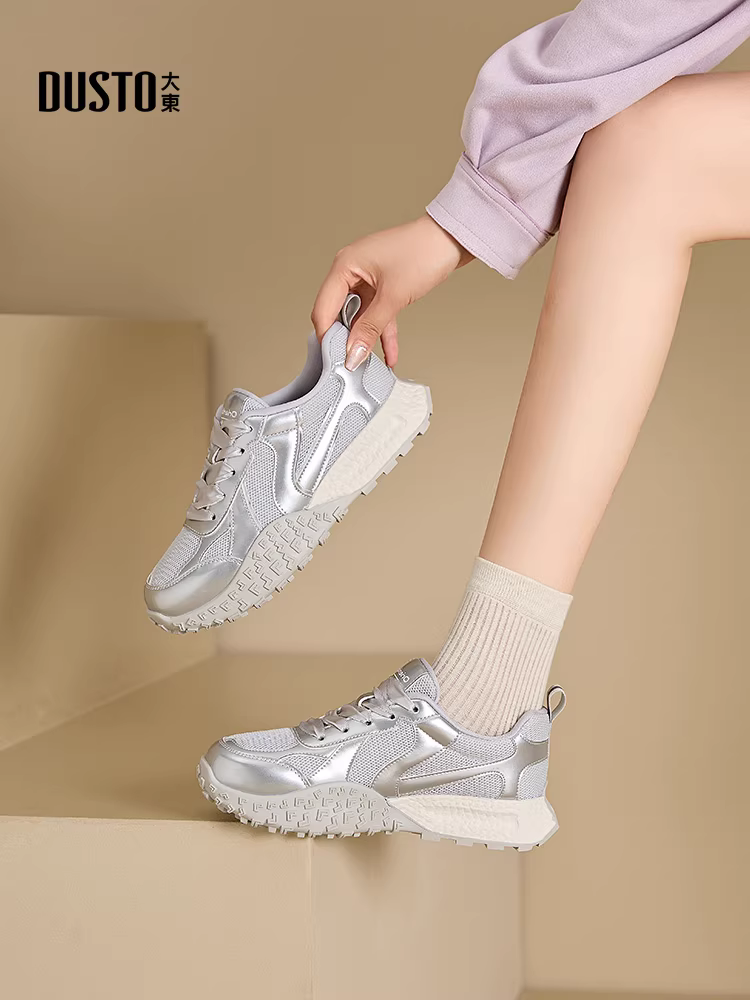 Giày đế dày Dadong kiểu Forrest Gump dành cho nữ, giày thời trang thu đông 2025 mới, giày thể thao thông thường, giày chạy bộ nữ.